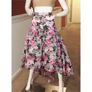 High low, high waisted floral skirt “Dillard’s”